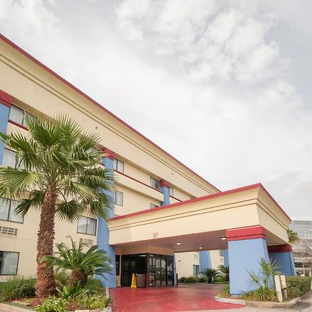 Hotel Oyo Townhouse Houston Airport North Extérieur photo