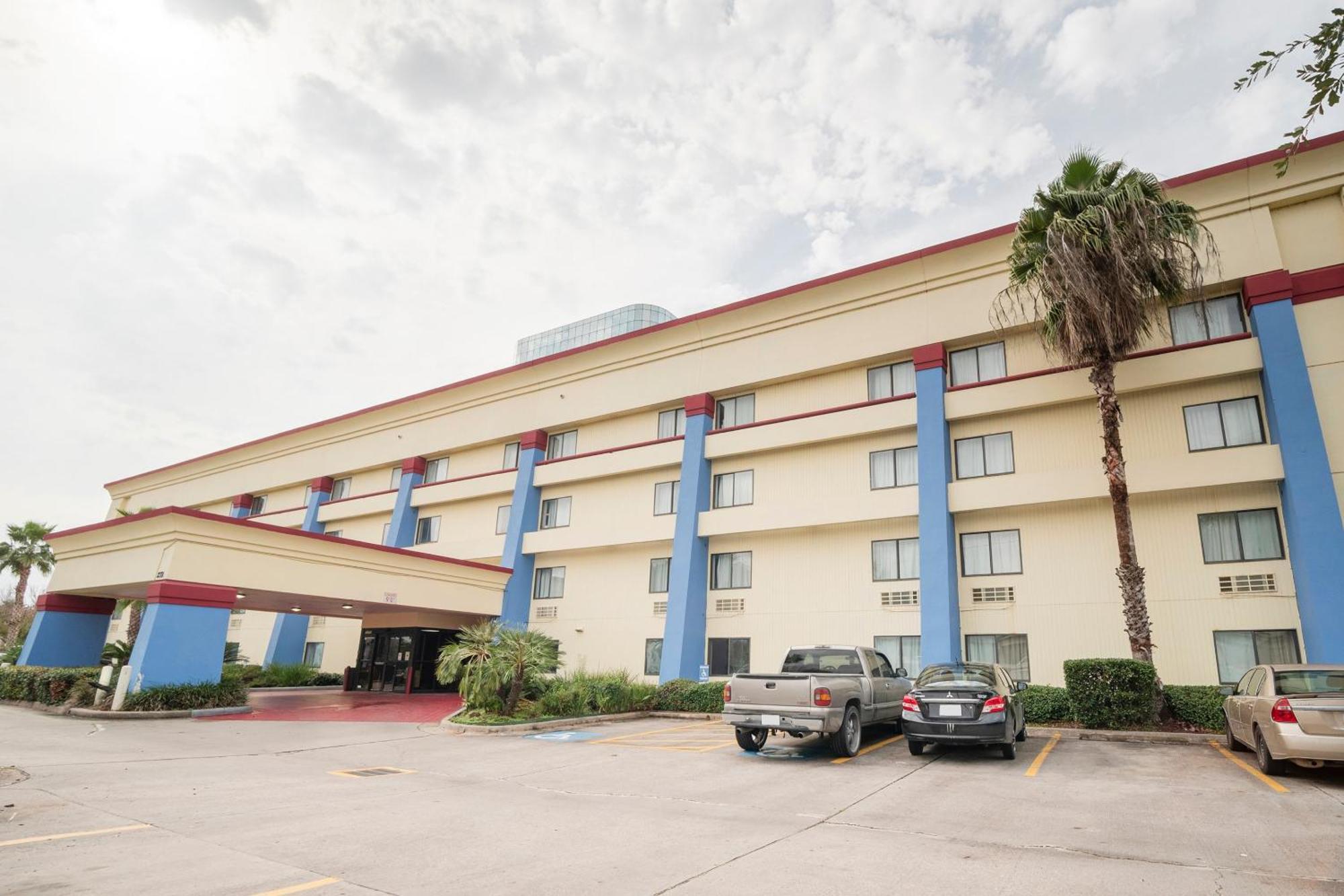 Hotel Oyo Townhouse Houston Airport North Extérieur photo