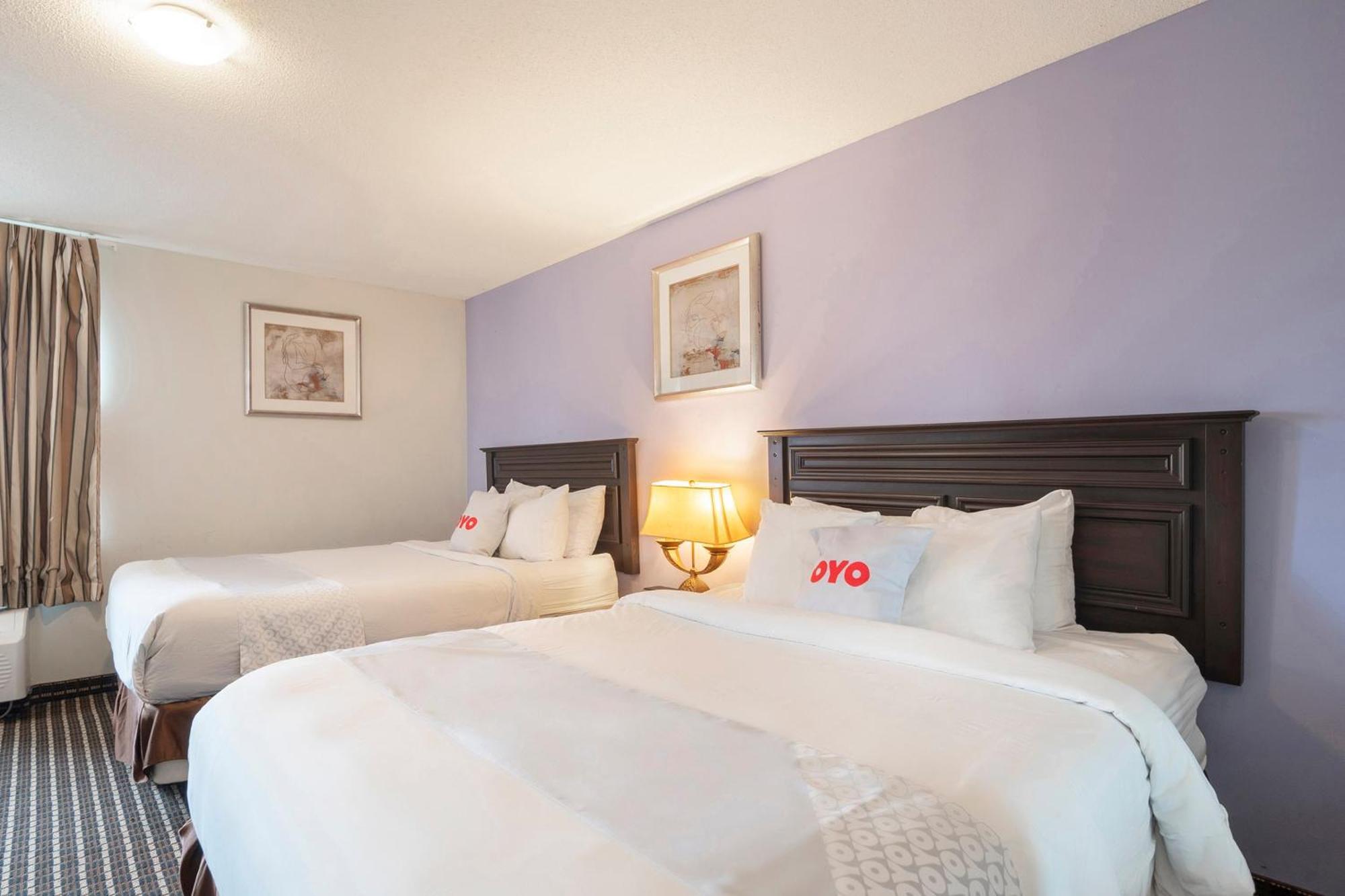 Hotel Oyo Townhouse Houston Airport North Extérieur photo