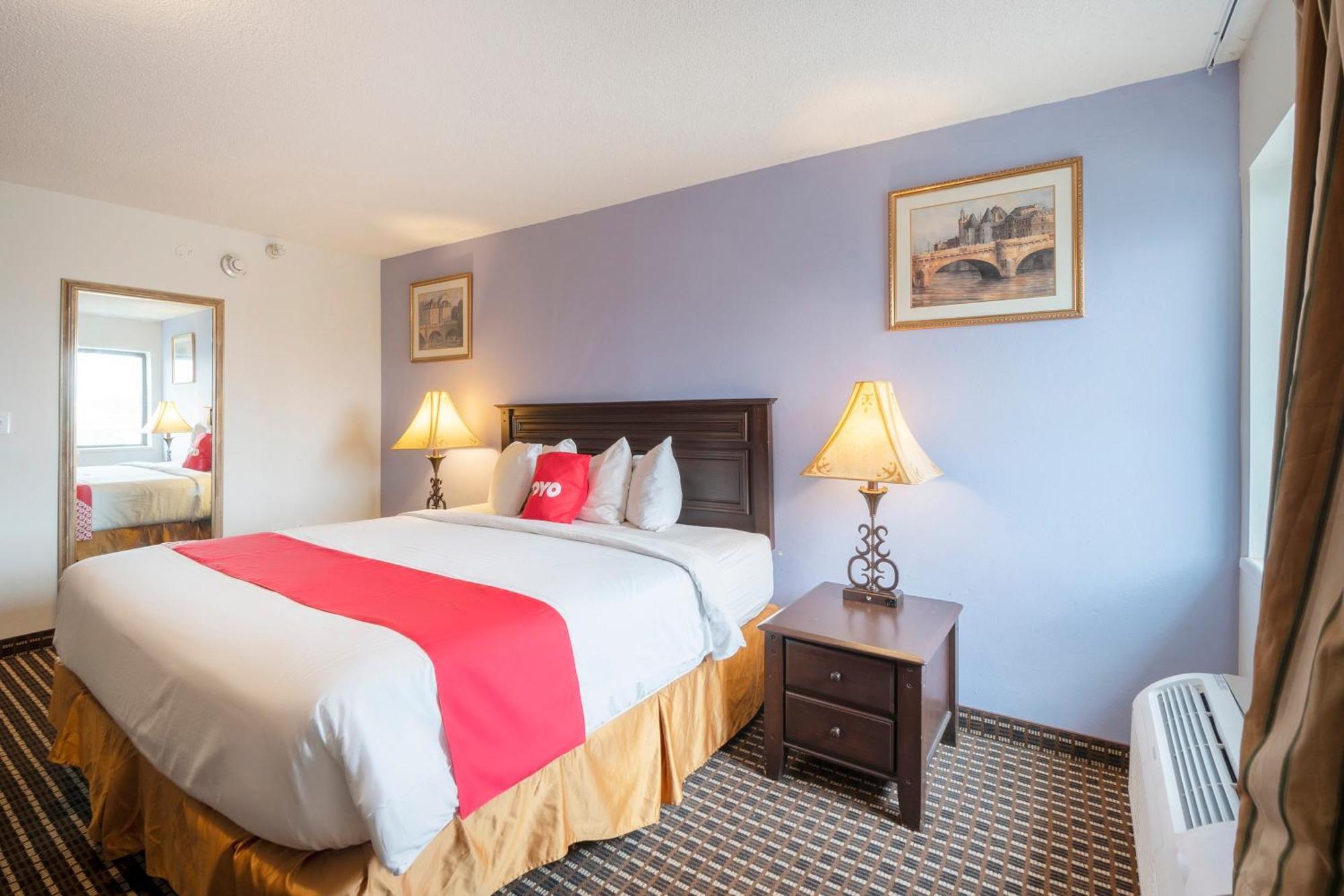 Hotel Oyo Townhouse Houston Airport North Extérieur photo