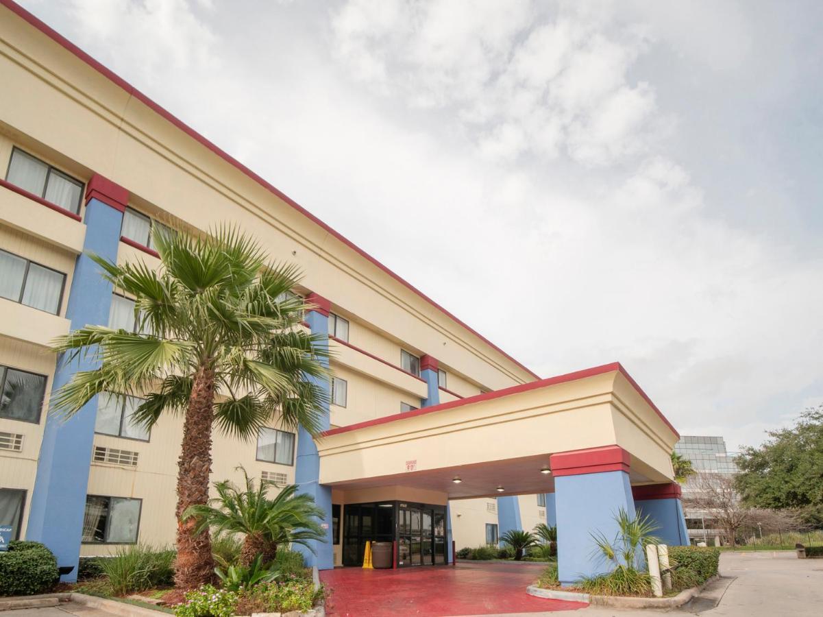 Hotel Oyo Townhouse Houston Airport North Extérieur photo